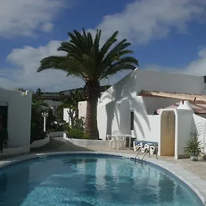 https://bungalows-el-jardin.in-canary-islands.com