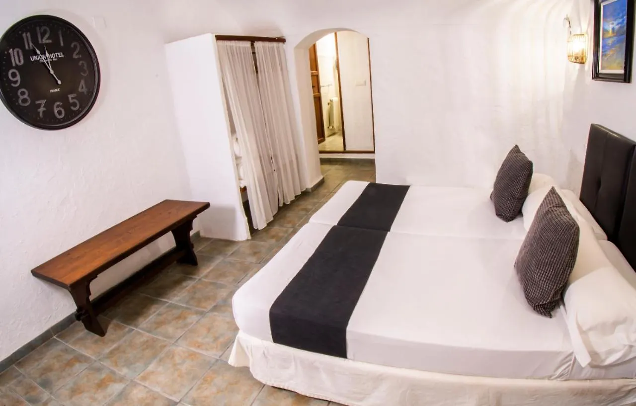 S'Hostal D'Esporles Hostel Esporles