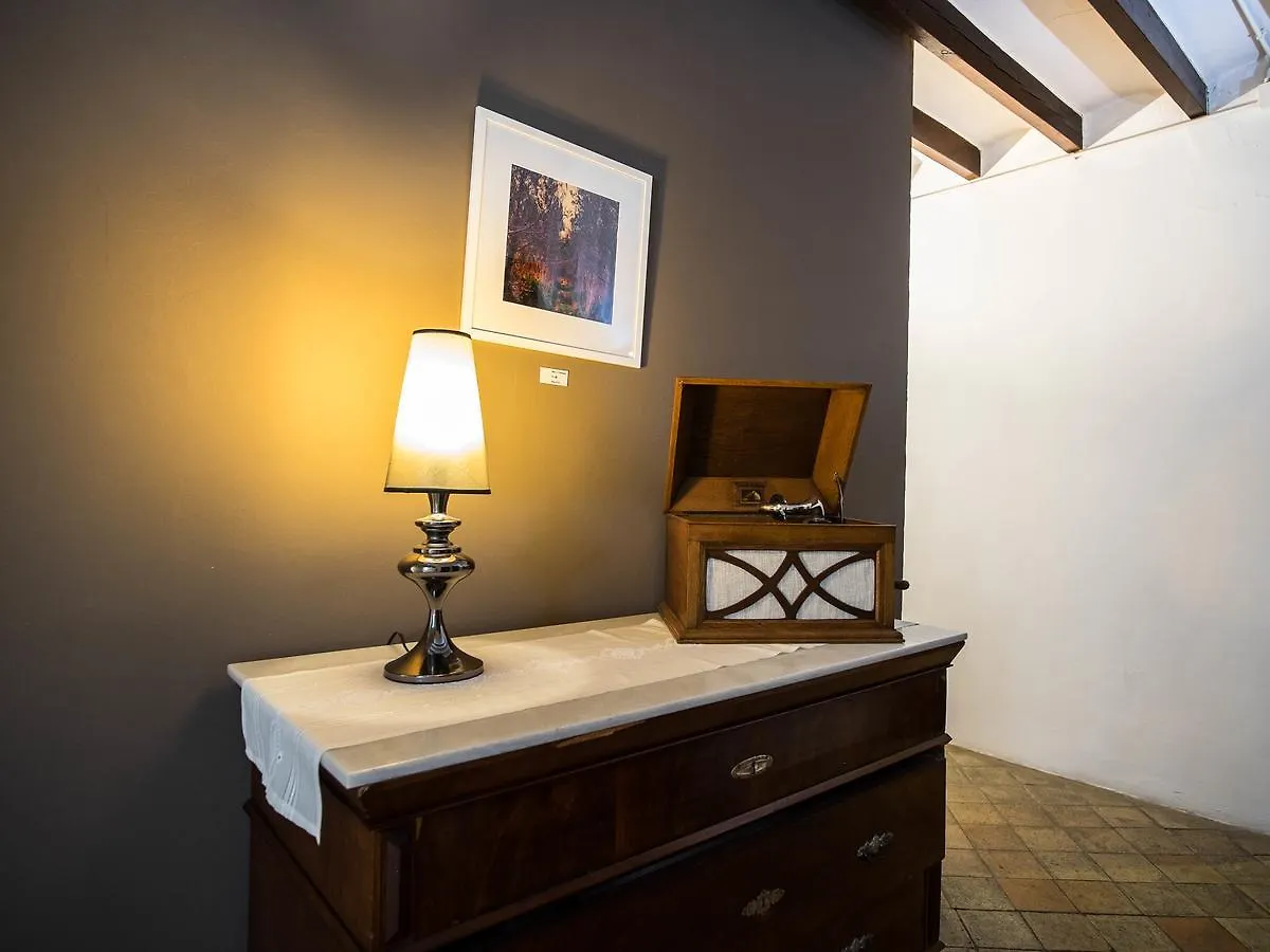 Hostel S'Hostal D'Esporles