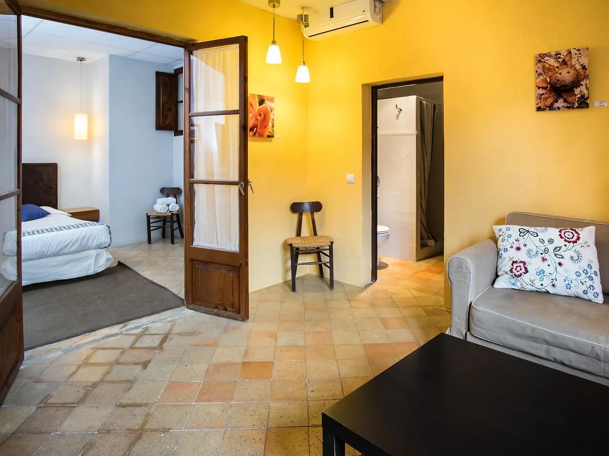 S'Hostal D'Esporles 0*, Esporles