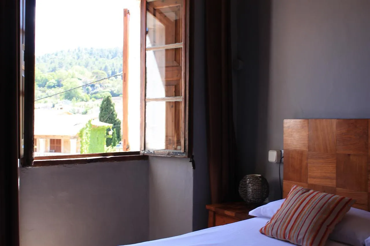 Hostel S'Hostal D'Esporles Spain
